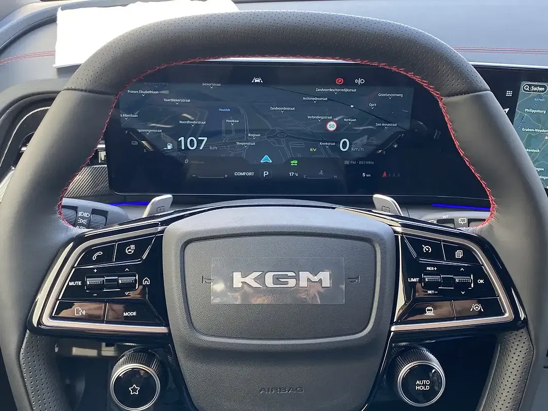 KGM Actyon - Thumbnail 11