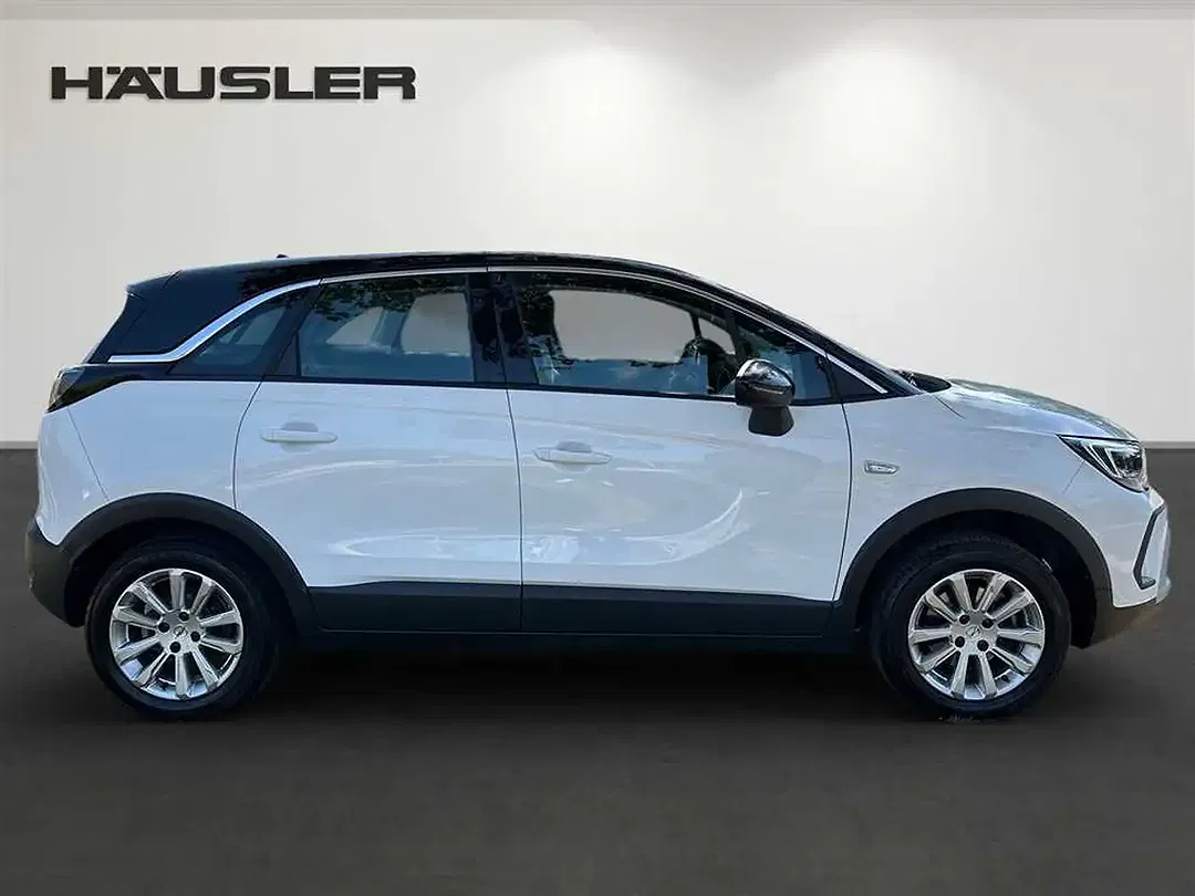 Opel Crossland X - Thumbnail 3