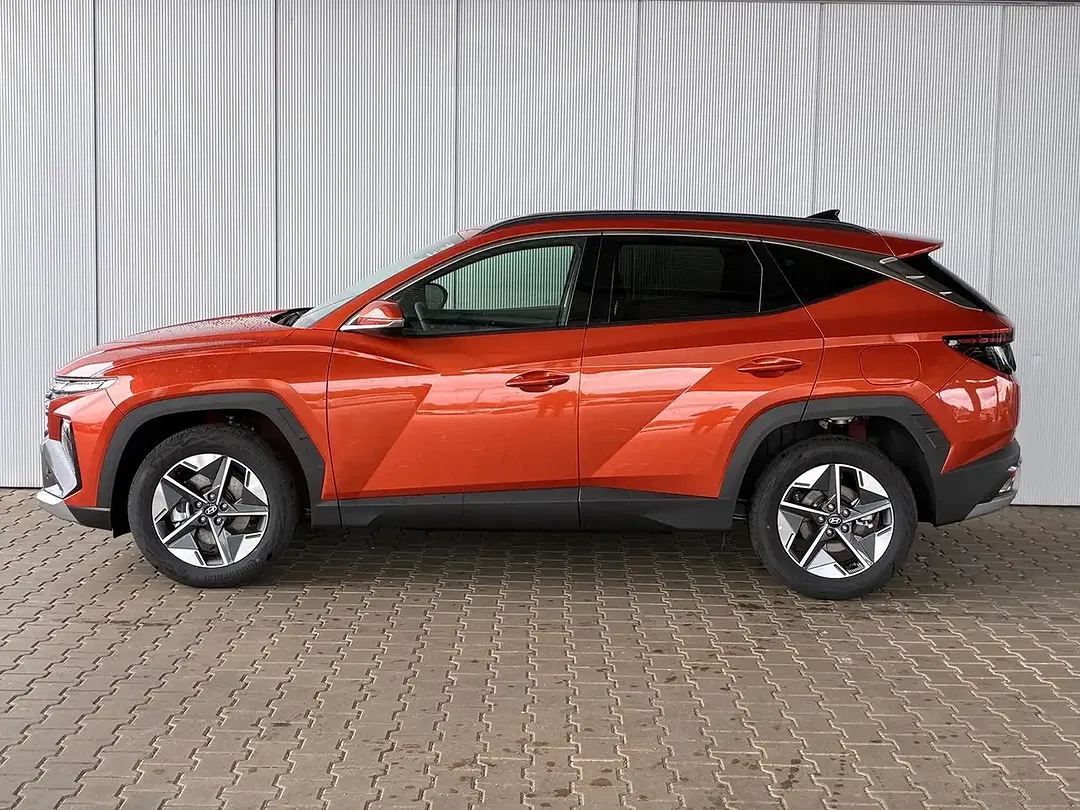 Hyundai TUCSON - Thumbnail 2