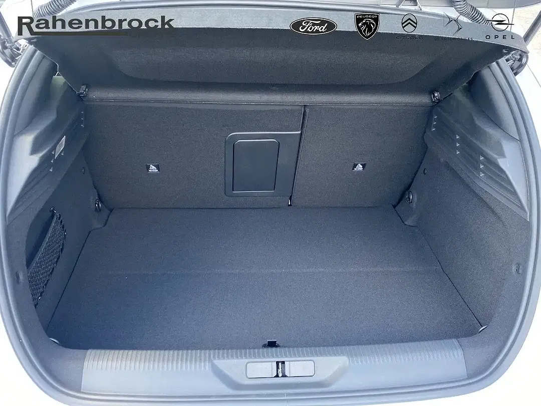 Peugeot 308 - Thumbnail 6