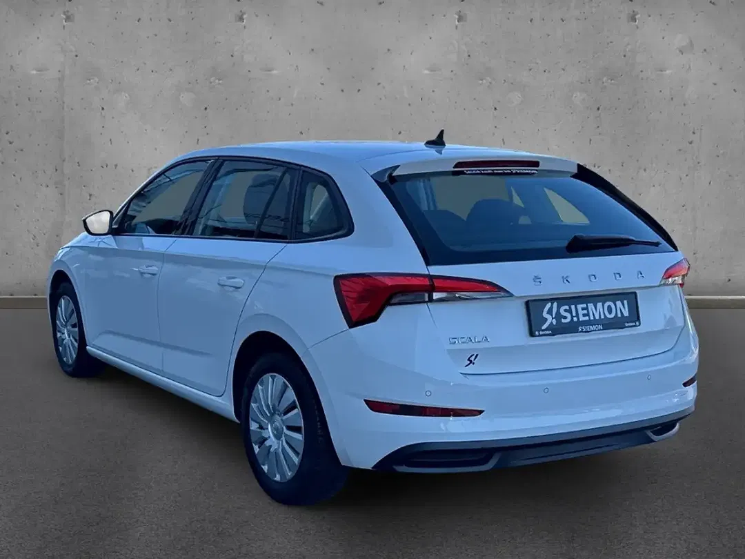 Skoda Scala - Thumbnail 3