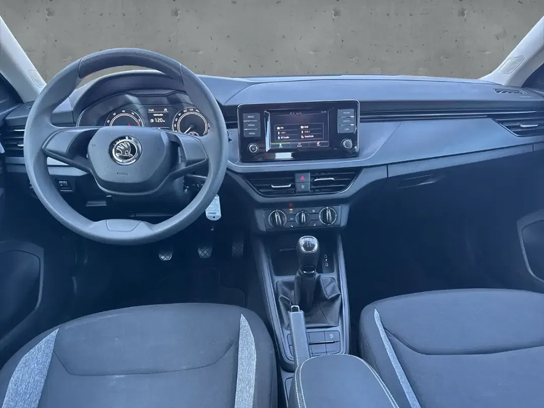 Skoda Scala - Thumbnail 9