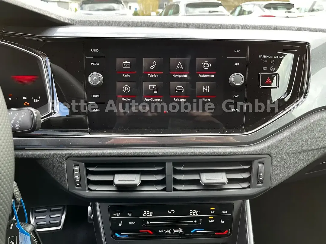 Volkswagen Polo - Thumbnail 12