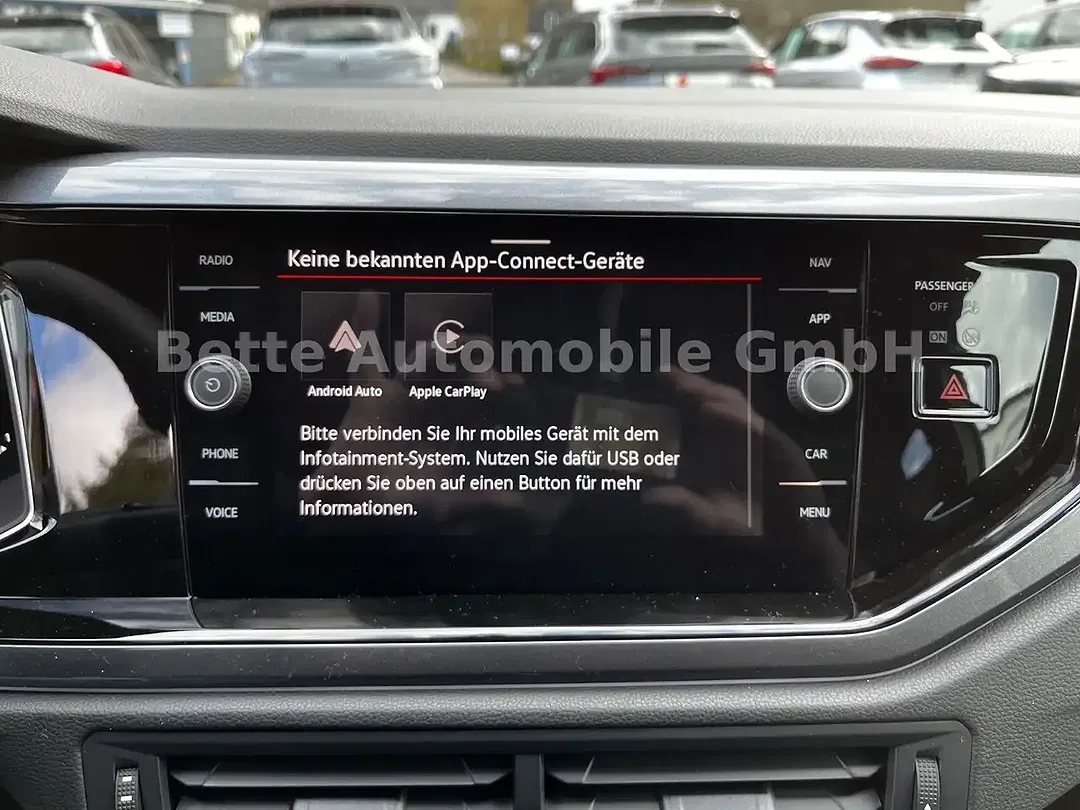 Volkswagen Polo - Thumbnail 13