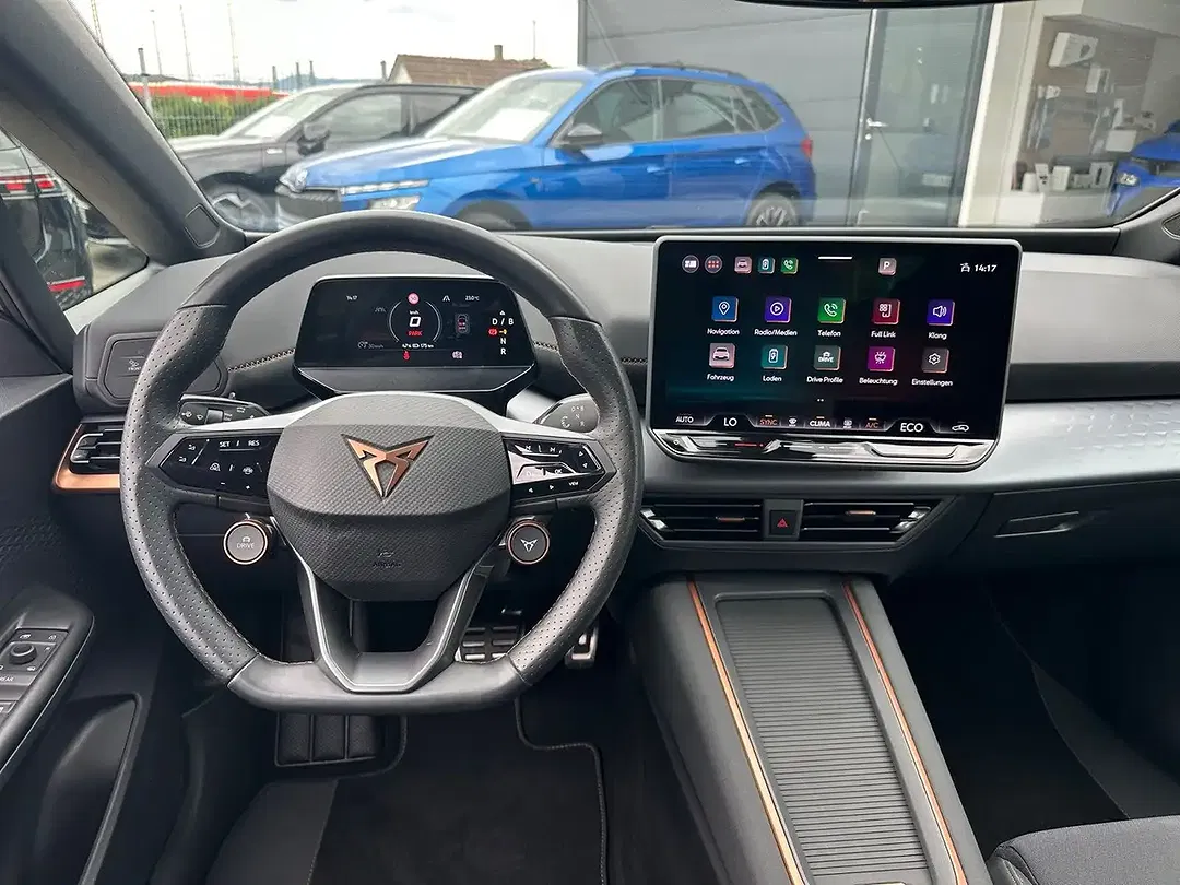 CUPRA Born - Thumbnail 11