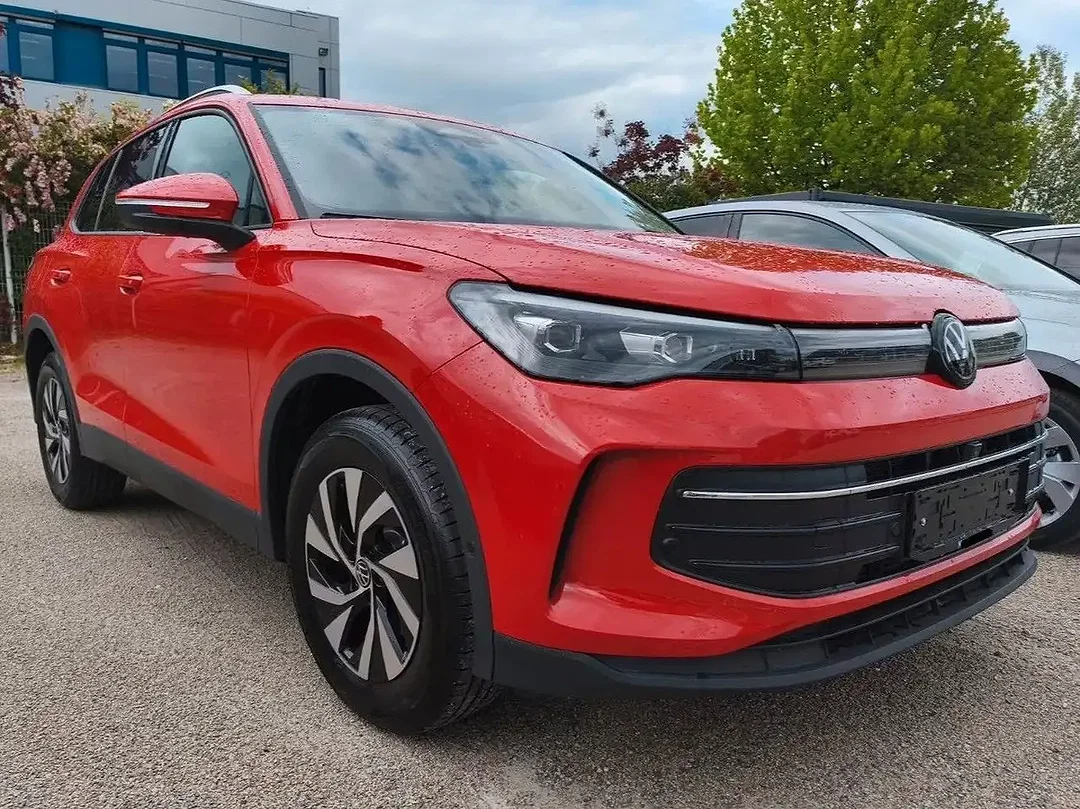 Volkswagen Tiguan - Afbeelding 1