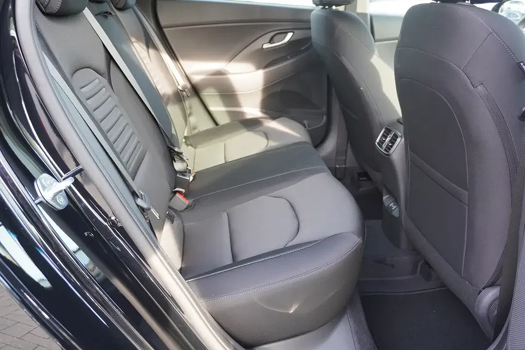 Hyundai i30 - Thumbnail 10