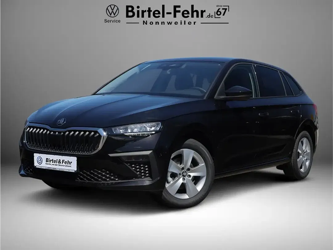 Skoda Scala - Thumbnail 1