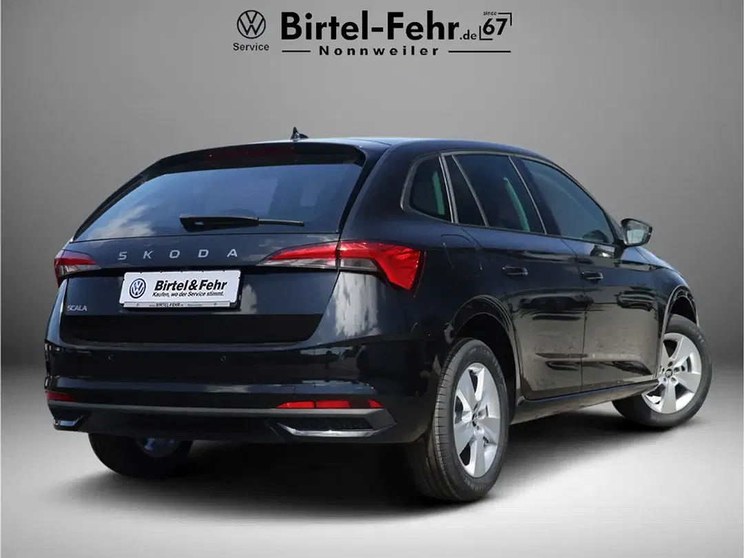 Skoda Scala - Thumbnail 3