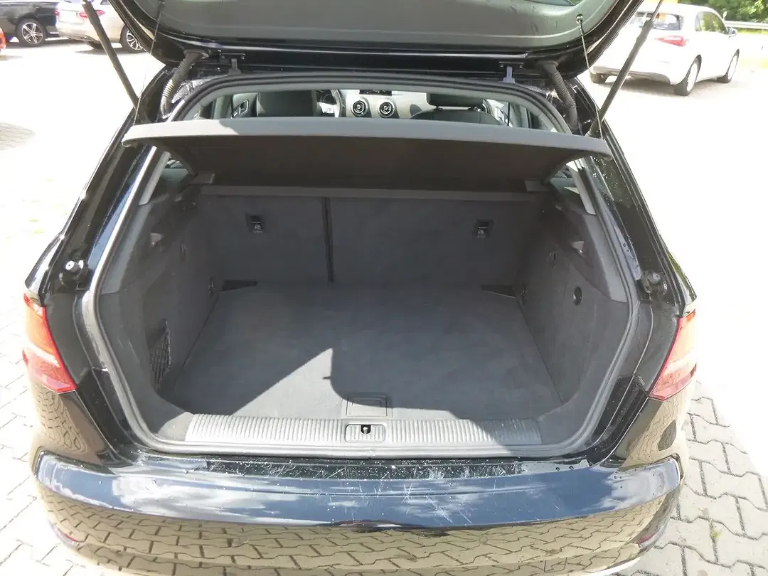 Audi A3 - Thumbnail 7