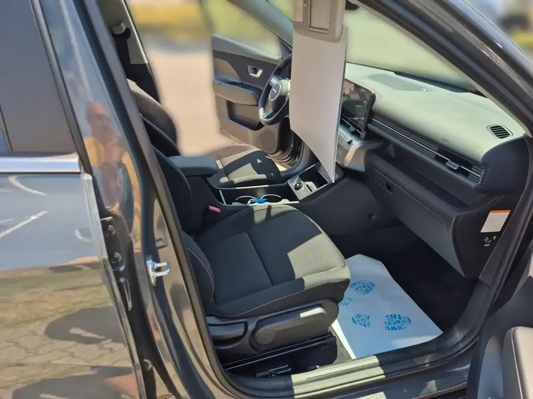 Hyundai KONA - Thumbnail 14