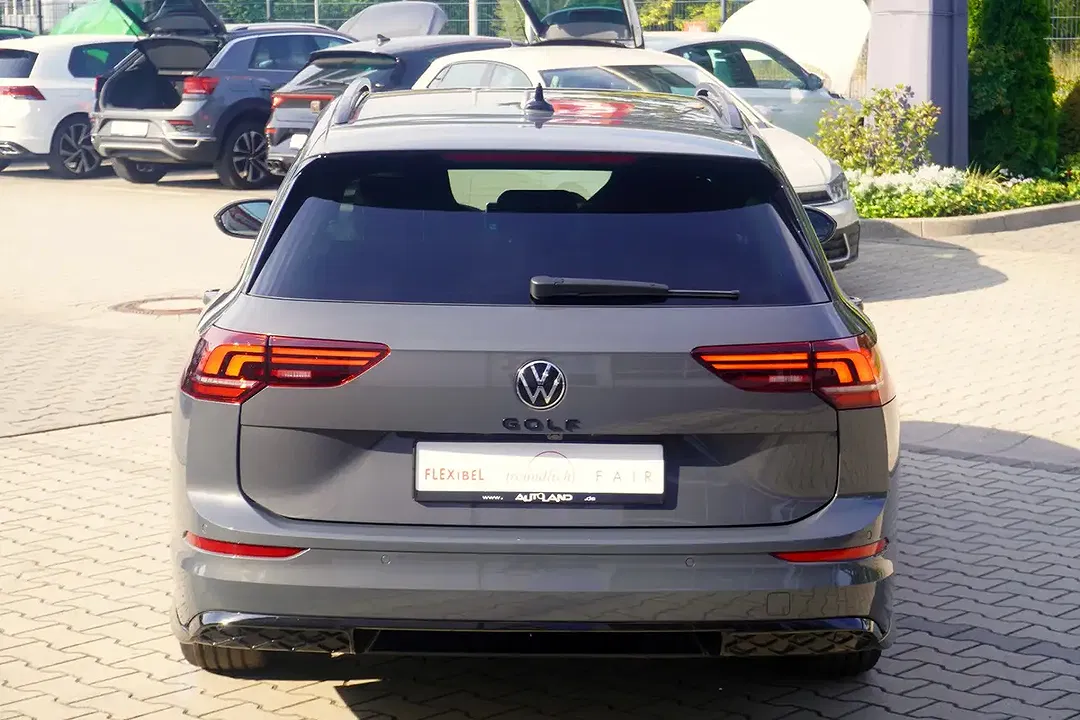 Volkswagen Golf - Thumbnail 5