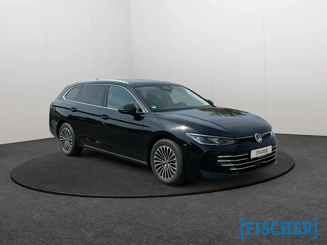 Volkswagen Passat - Thumbnail 3