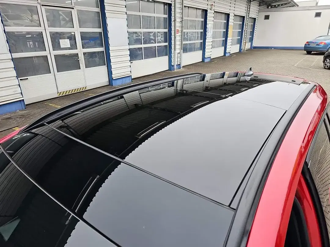 Ford Focus - Thumbnail 21