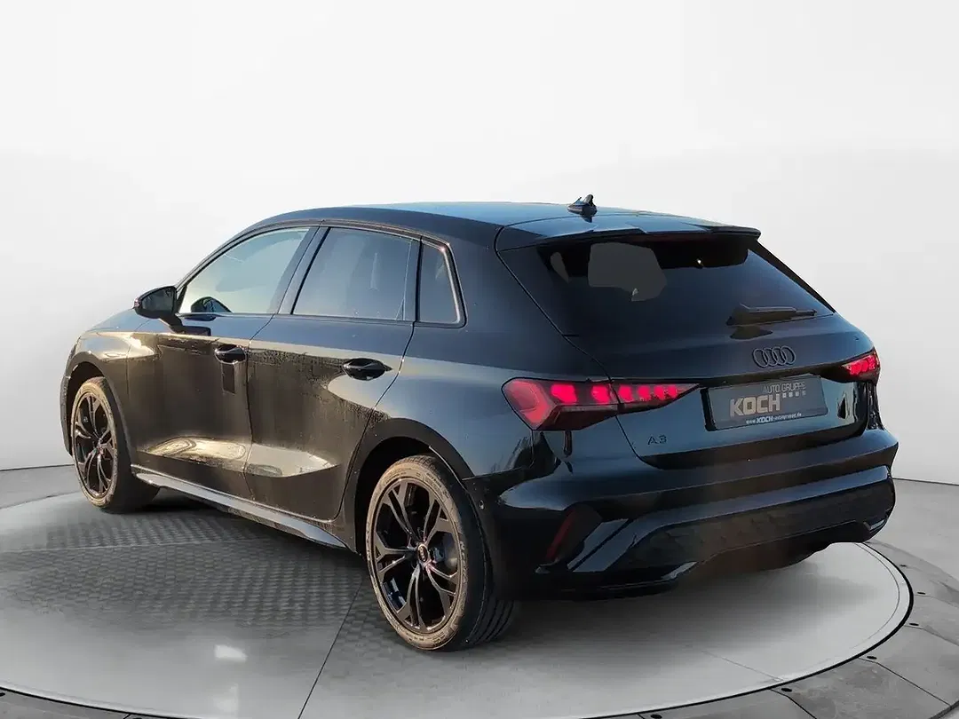 Audi A3 - Thumbnail 3