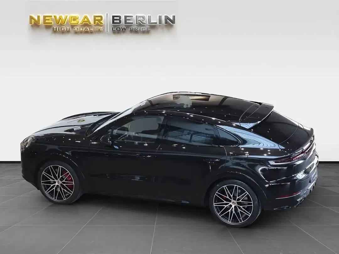 Porsche Cayenne - Thumbnail 4
