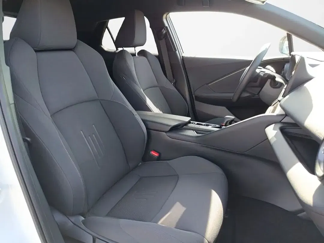 Toyota C-HR - Thumbnail 15