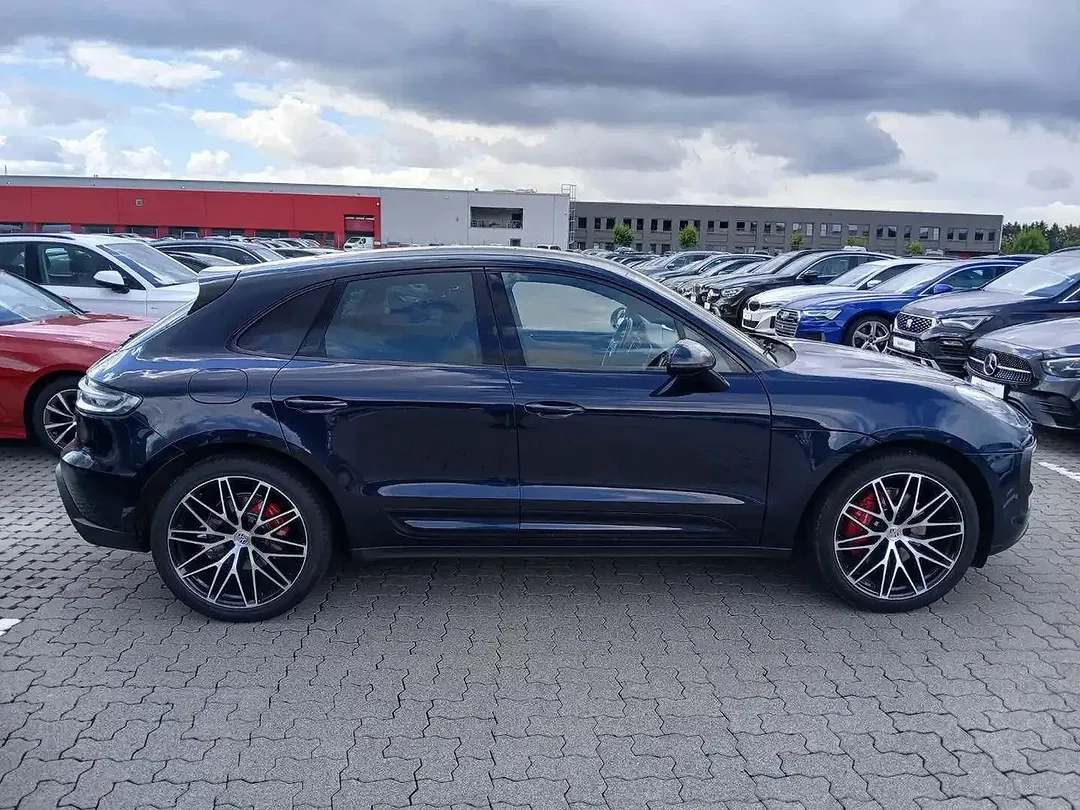 Porsche Macan - Thumbnail 6