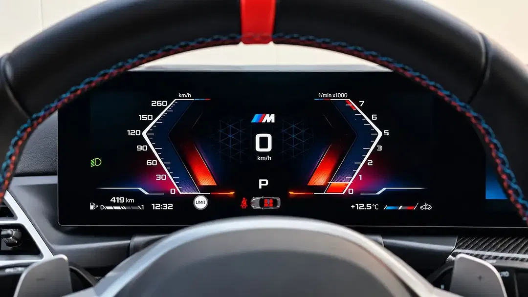 BMW M4 - Thumbnail 12