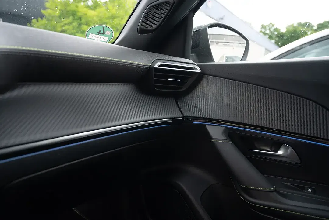 Peugeot 2008 - Thumbnail 13