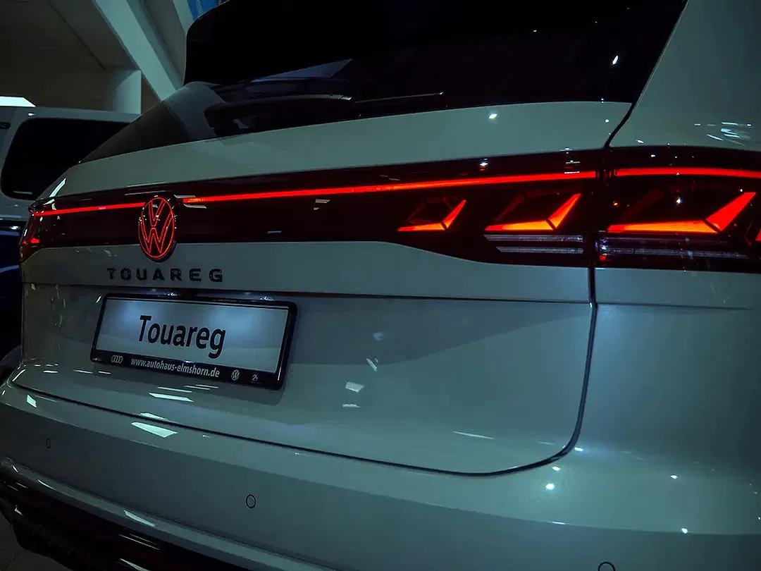 Volkswagen Touareg - Thumbnail 12