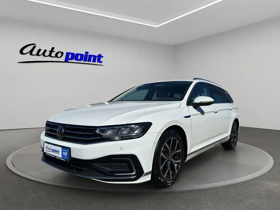 Volkswagen Passat Variant - Thumbnail 9