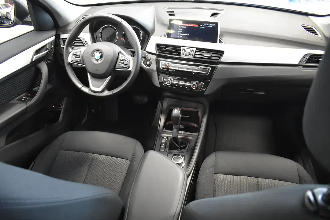 BMW X1 - Thumbnail 5