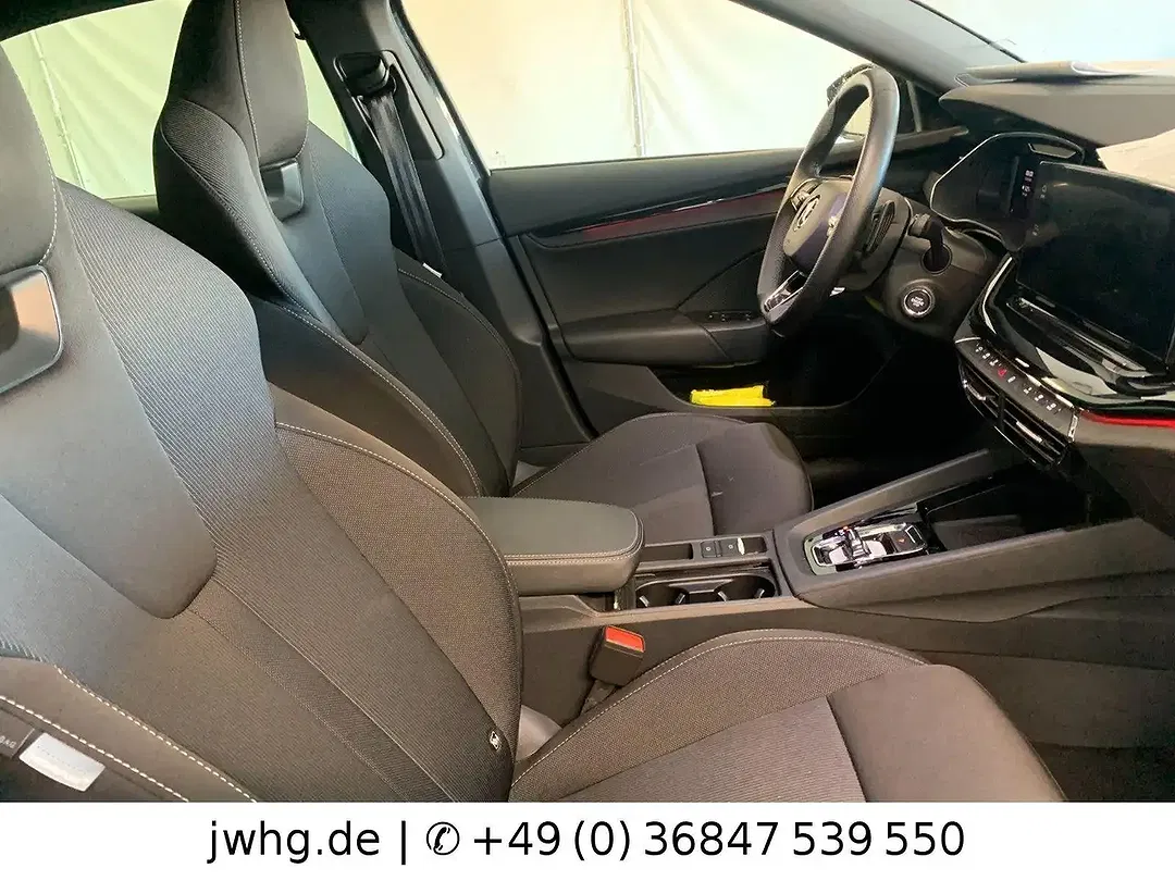 Skoda Octavia - Thumbnail 5