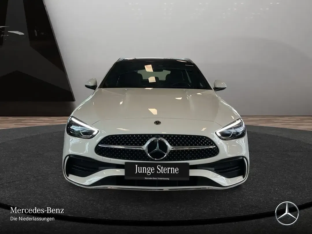 Mercedes-Benz C 300 - Thumbnail 2