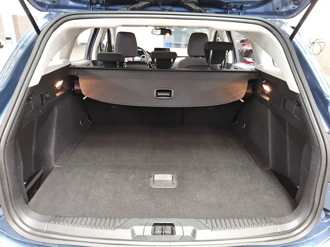 Ford Focus - Thumbnail 11