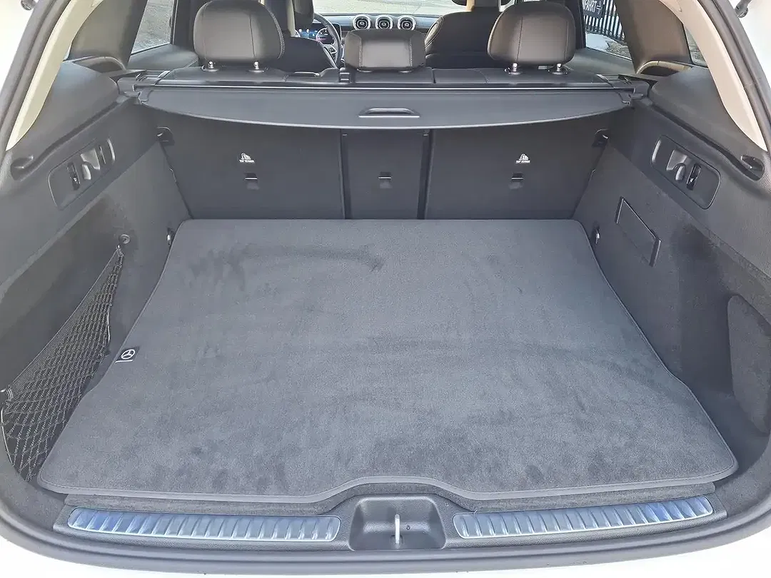 Mercedes-Benz GLC 220 - Thumbnail 8