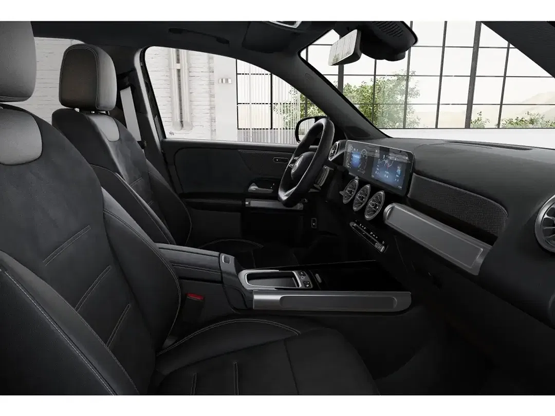 Mercedes-Benz GLB 250 - Thumbnail 7