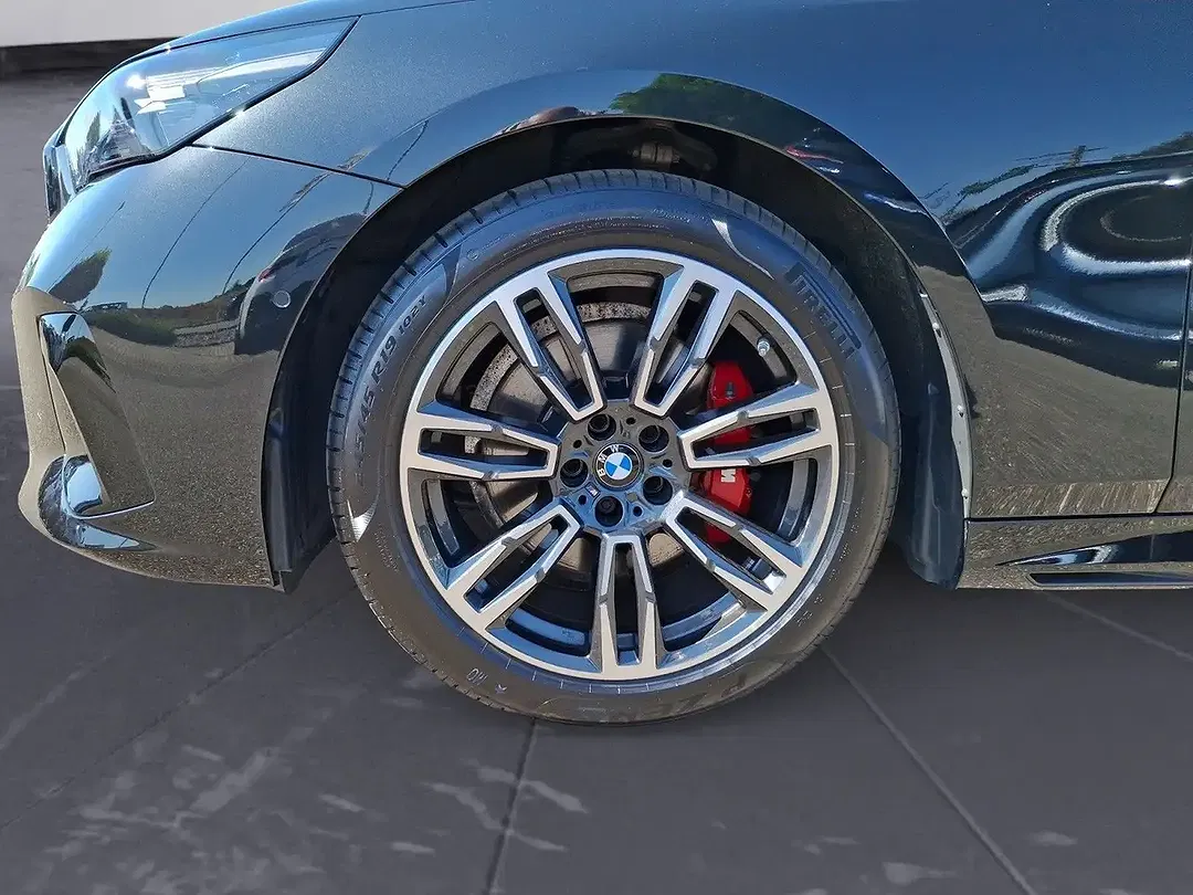 BMW 520 - Thumbnail 6