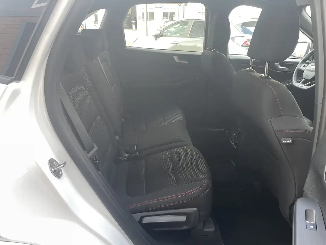 Ford Kuga - Thumbnail 9