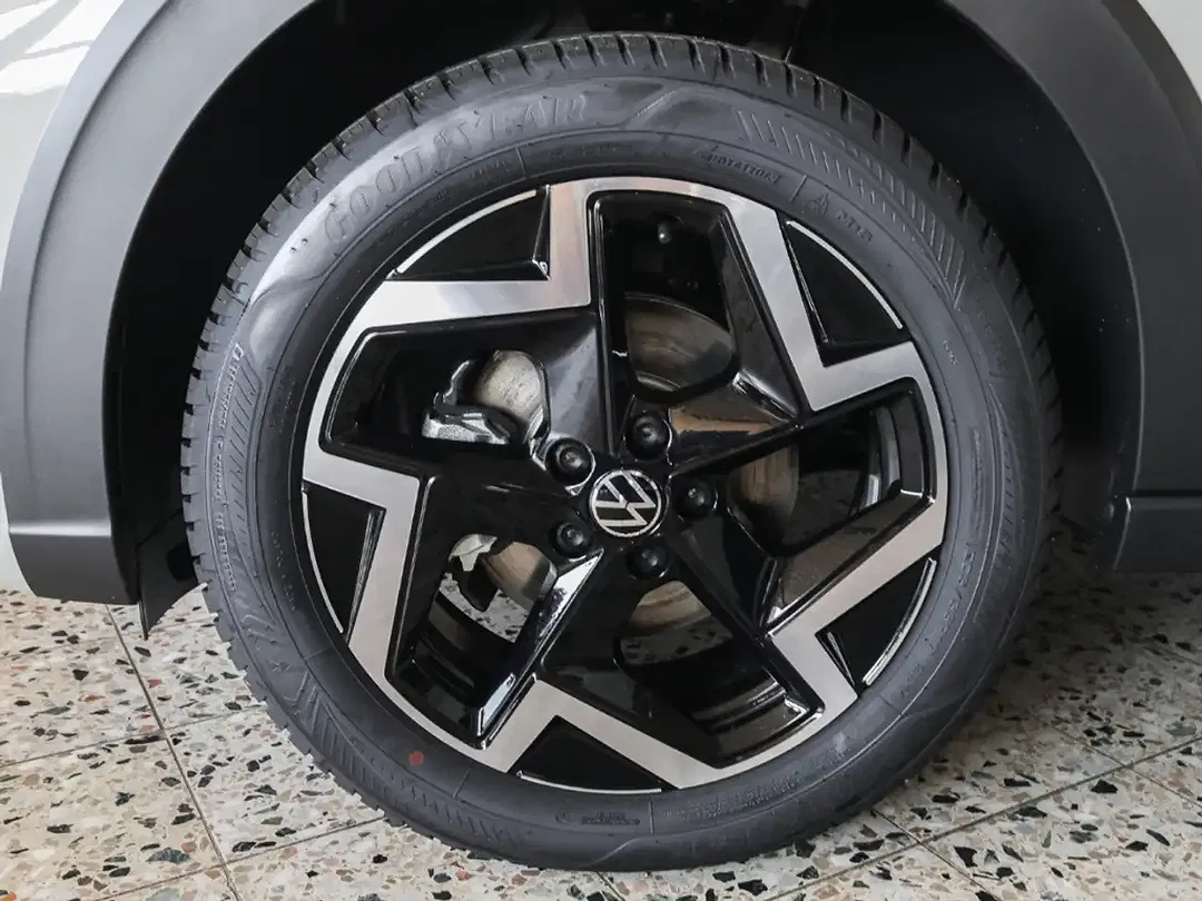 Volkswagen Taigo - Thumbnail 2