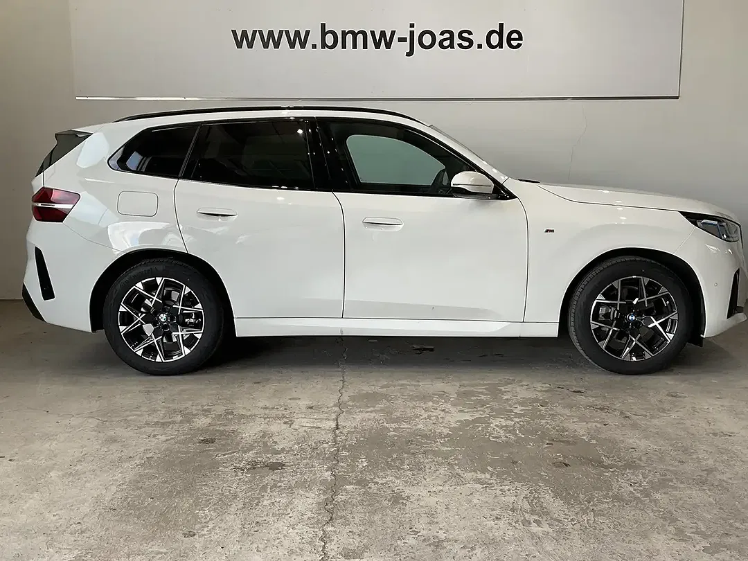 BMW X3 - Thumbnail 11