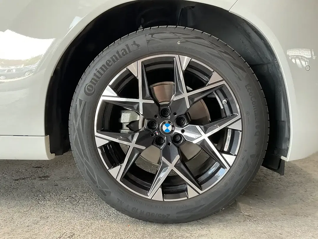 BMW X3 - Thumbnail 12
