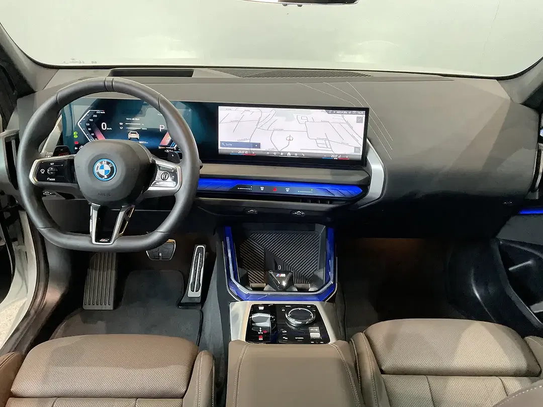 BMW X3 - Thumbnail 3