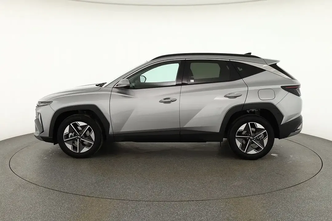 Hyundai TUCSON - Thumbnail 2