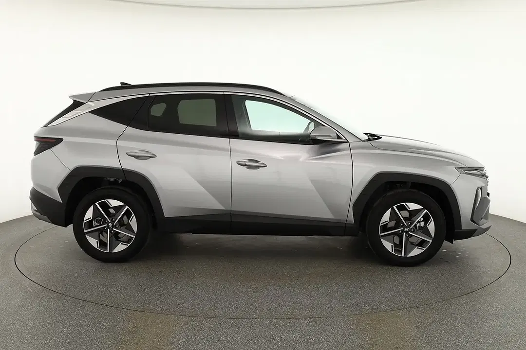 Hyundai TUCSON - Thumbnail 6