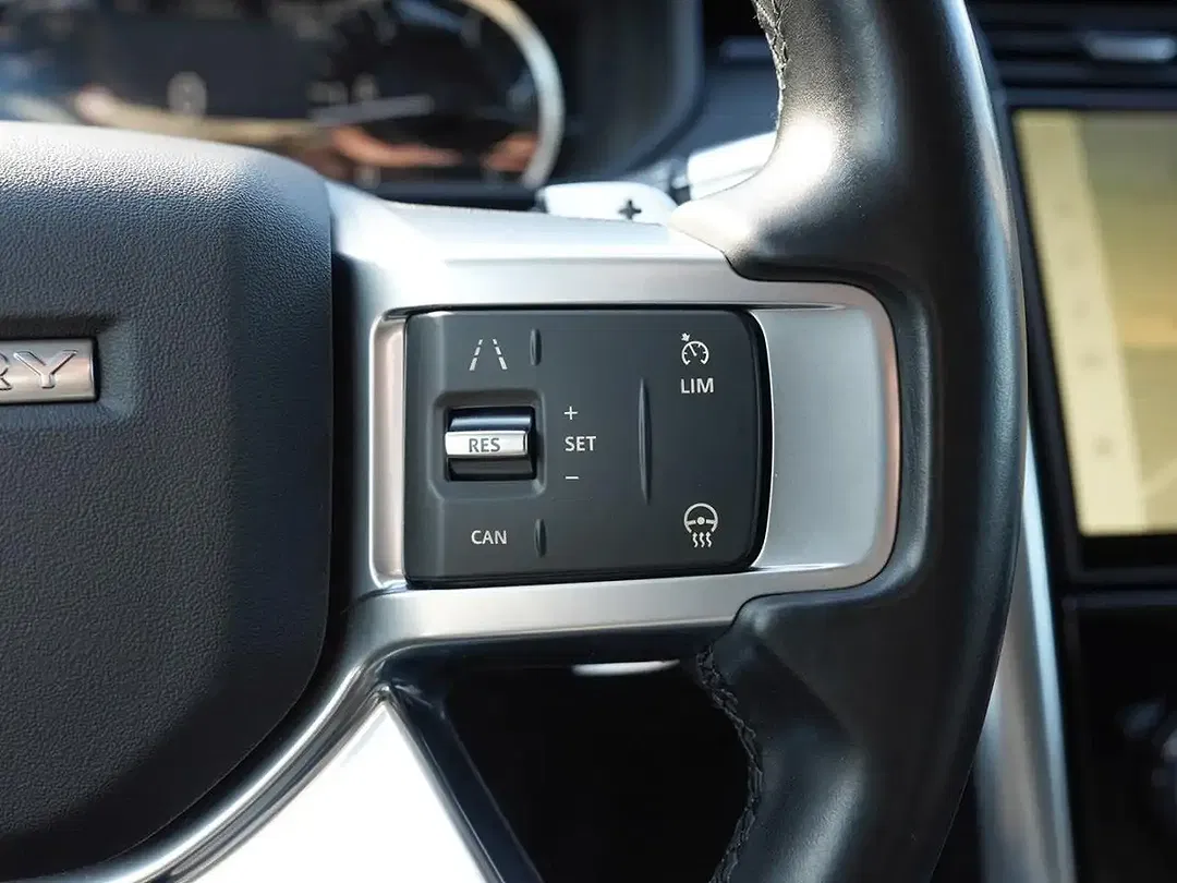 Land Rover Discovery - Thumbnail 10