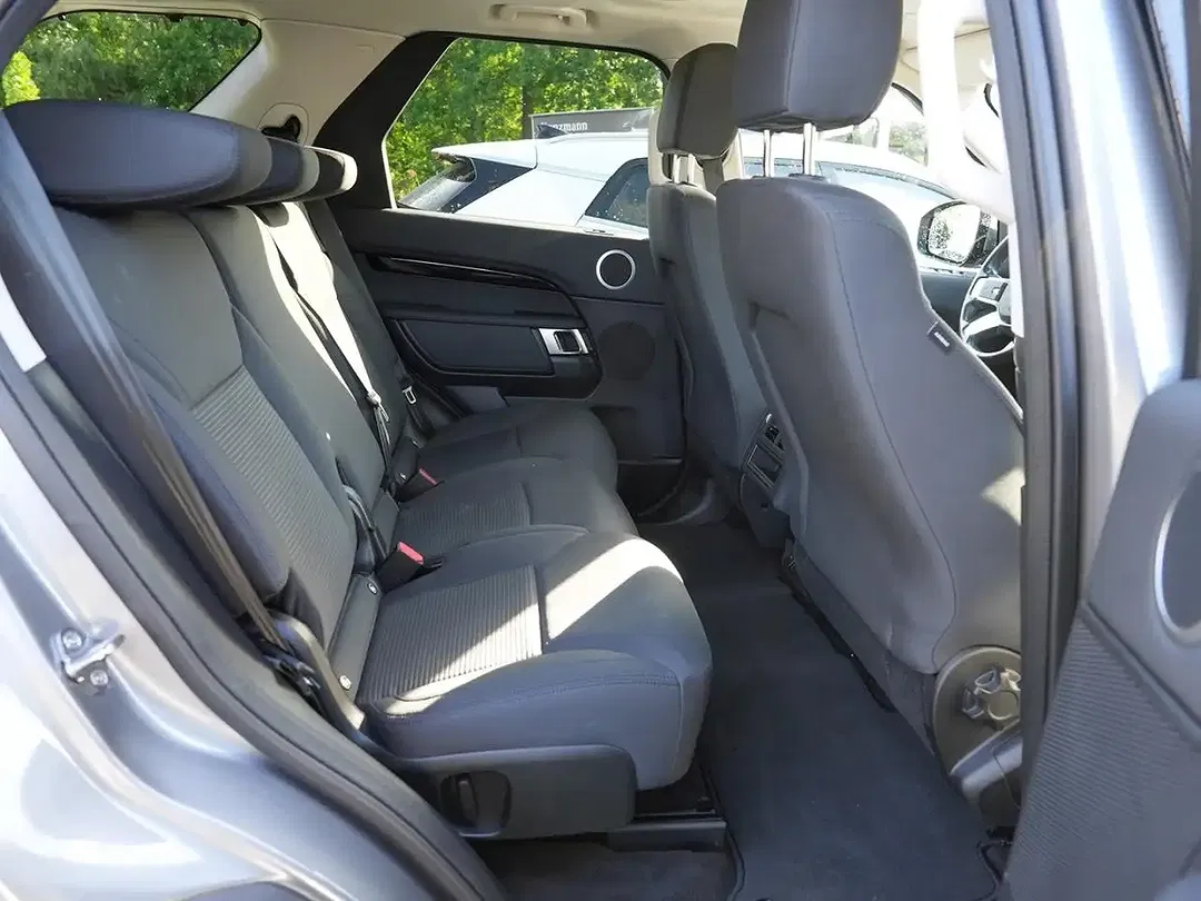 Land Rover Discovery - Thumbnail 11