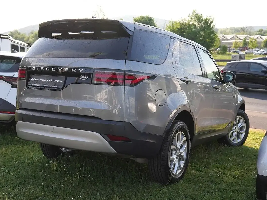 Land Rover Discovery - Thumbnail 3