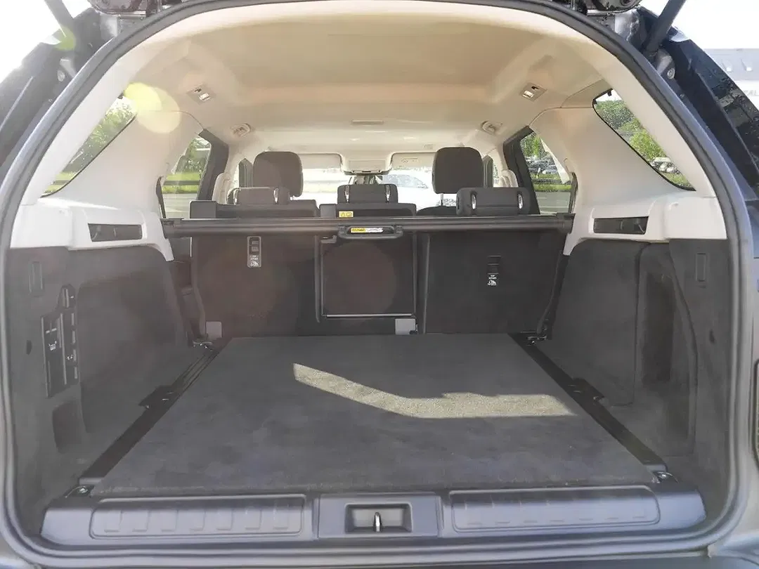 Land Rover Discovery - Thumbnail 6