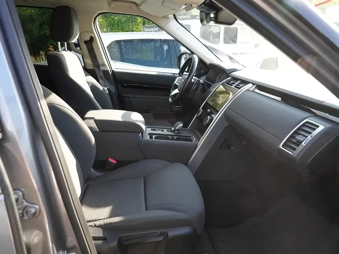 Land Rover Discovery - Thumbnail 9