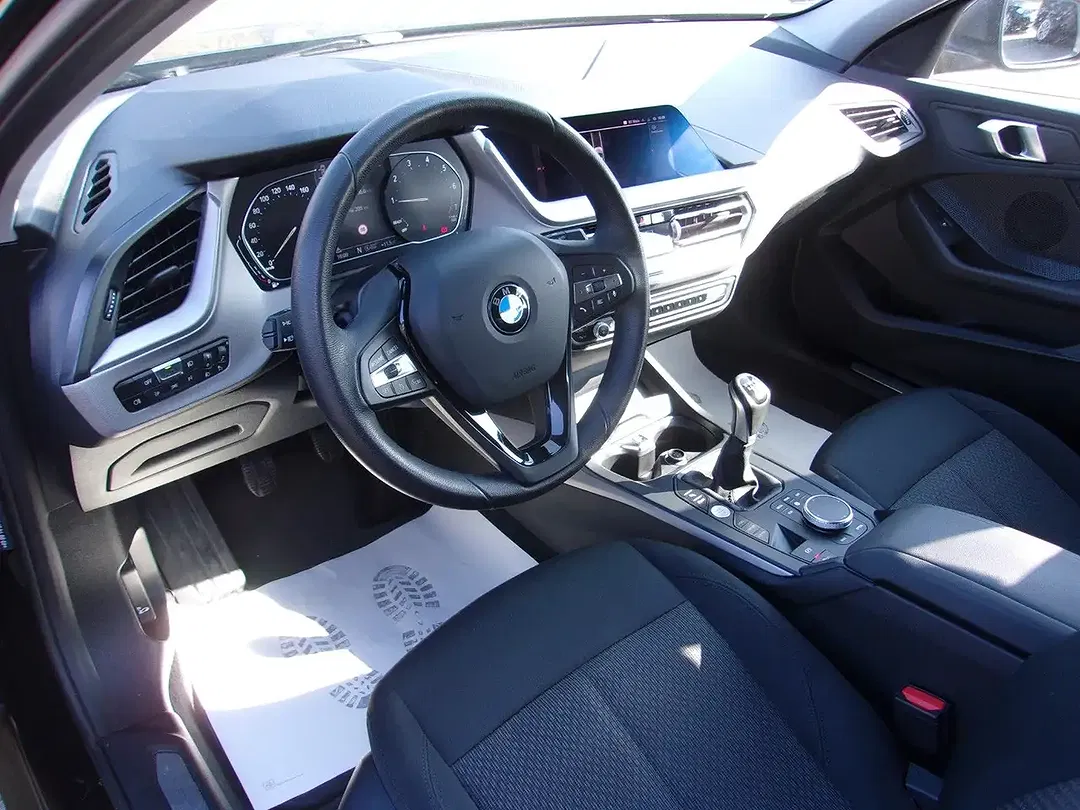 BMW 118 - Thumbnail 10