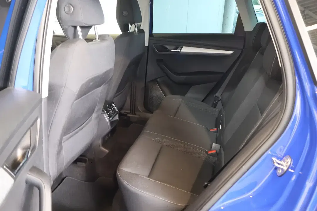 Skoda Karoq - Thumbnail 7