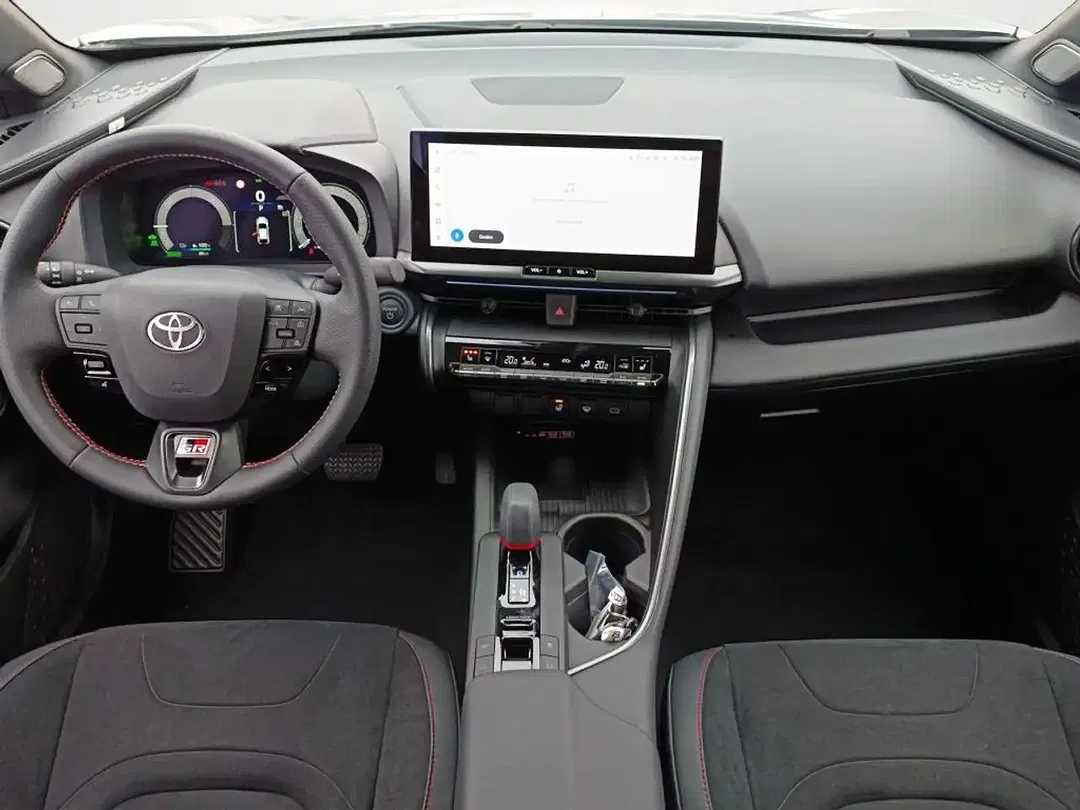 Toyota C-HR - Thumbnail 10