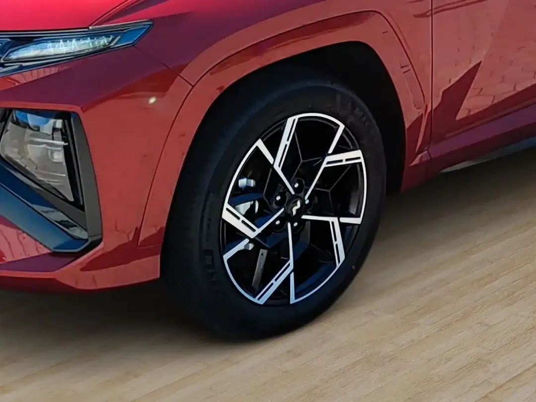 Hyundai TUCSON - Thumbnail 6