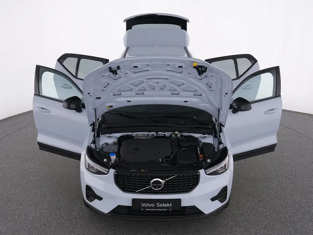 Volvo XC40 - Thumbnail 12
